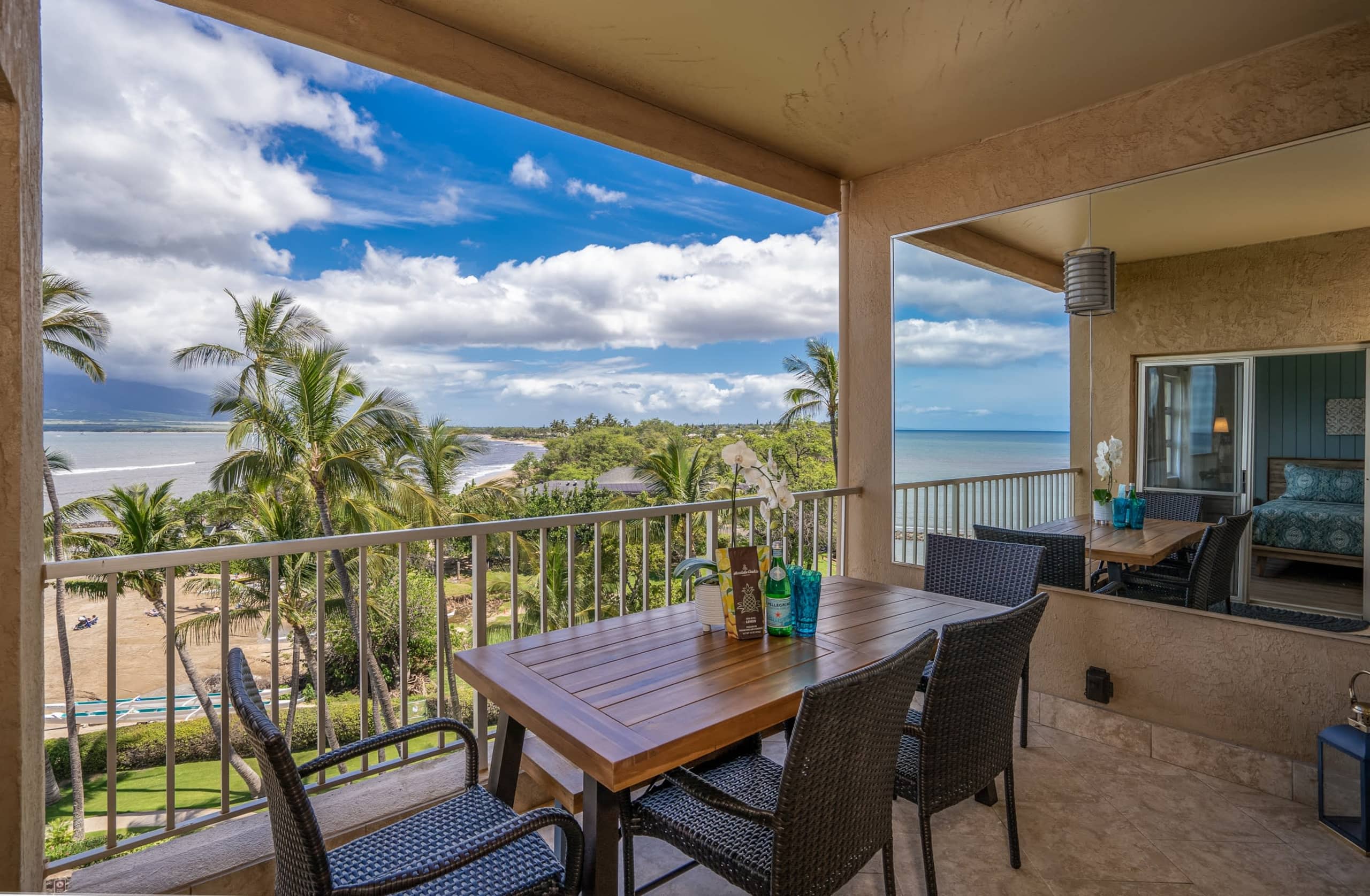 Upscale Oceanfront Penthouse Vistas - Image 41