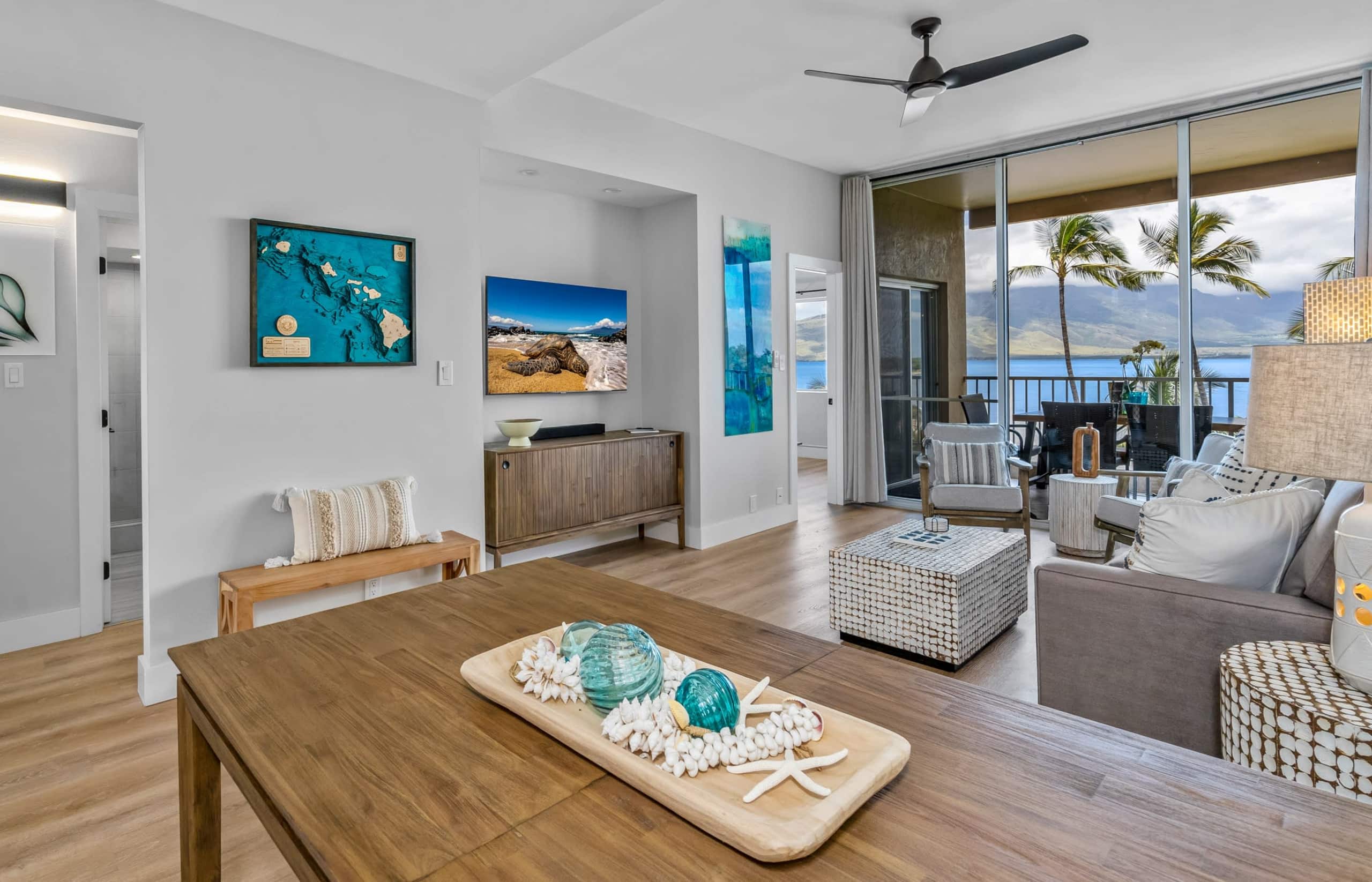 Upscale Oceanfront Penthouse Vistas - Image 6