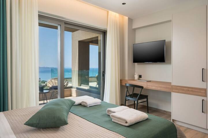 Villa Ekphrasis with sea view gallery image 4