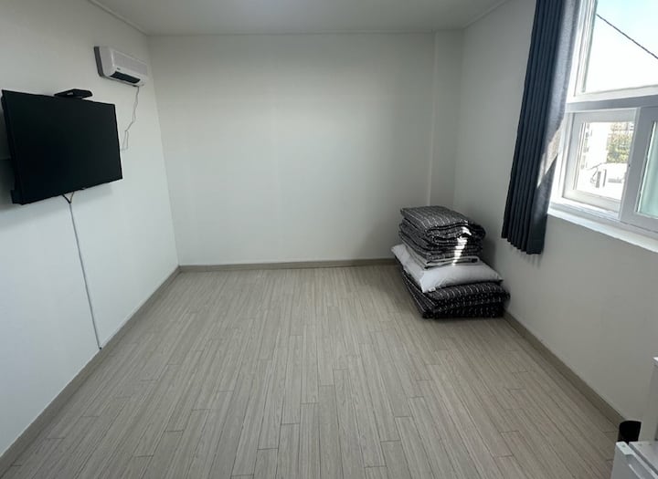 Imagen de #1 minuto de la playa de Geojin #Song Jiho #Torre de observación de la unificación Habitación doble en el primer piso {1}