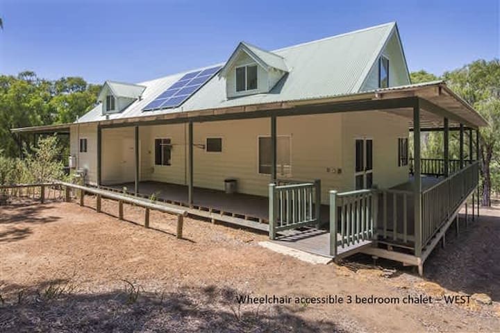 Sea Breeze Chalet West, Yallingup