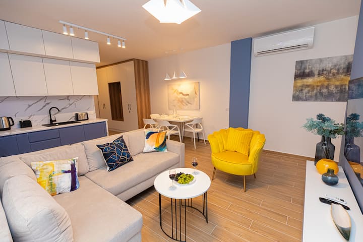 Მისაღები ოთახი