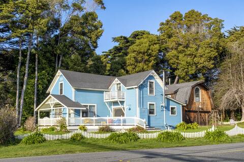 Annie`s Beach House - A historic and cozy rental j