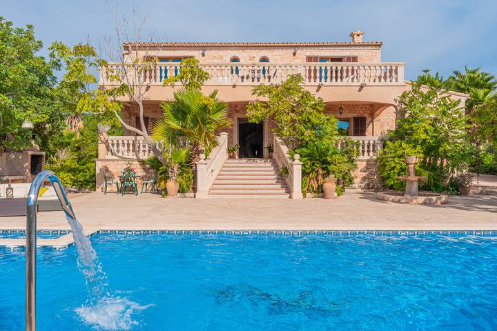 Finca Can Roca gallery image 3