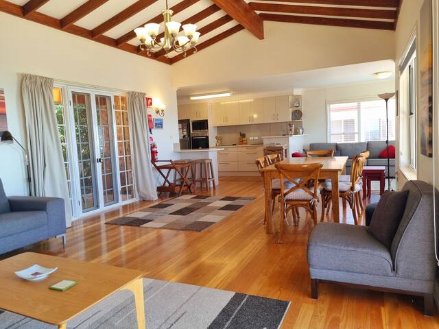 Sunrise Wonder gallery image 4