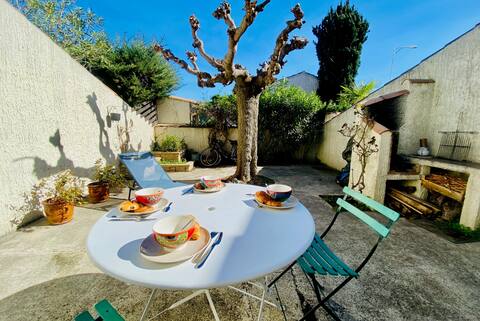 La Maison des Sauges - Village house with