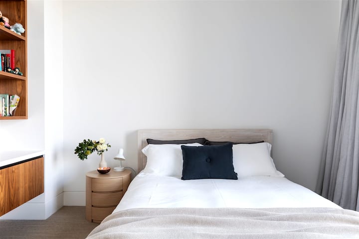 საძინებელი 3