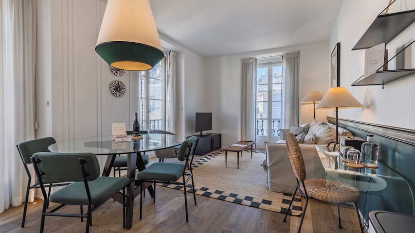 Ando Living – Santa Justa 77 House – 402