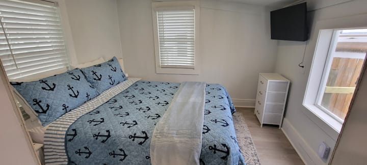 SEGUNDO DORMITORIO CON CAMA TAMAÑO QUEEN