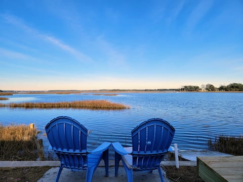 Waterfront Getaway with kayaks, jonboat, & fishing