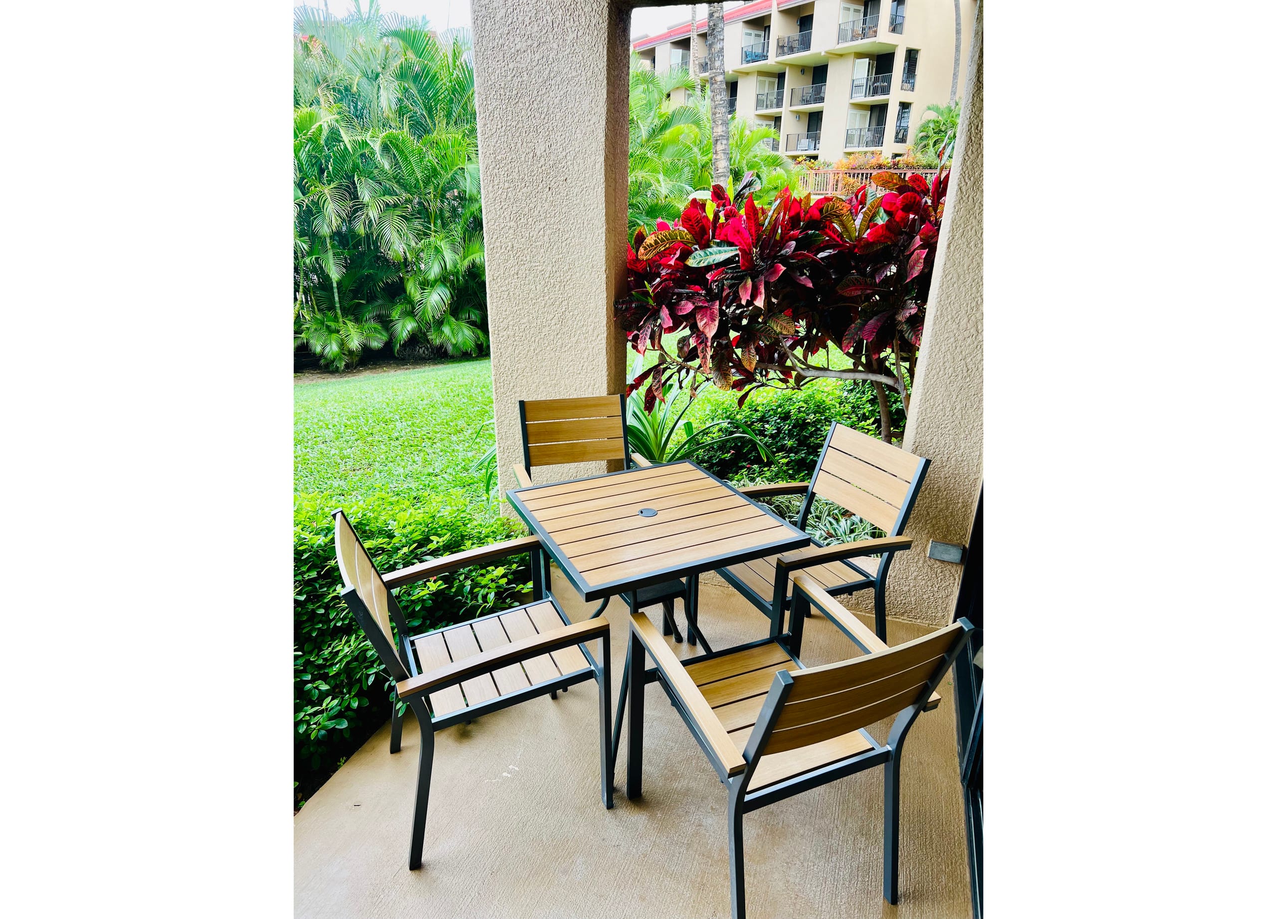 Condo in Kihei · ★4.82 · 1 bedroom · 2 beds · 2 baths - Image 18