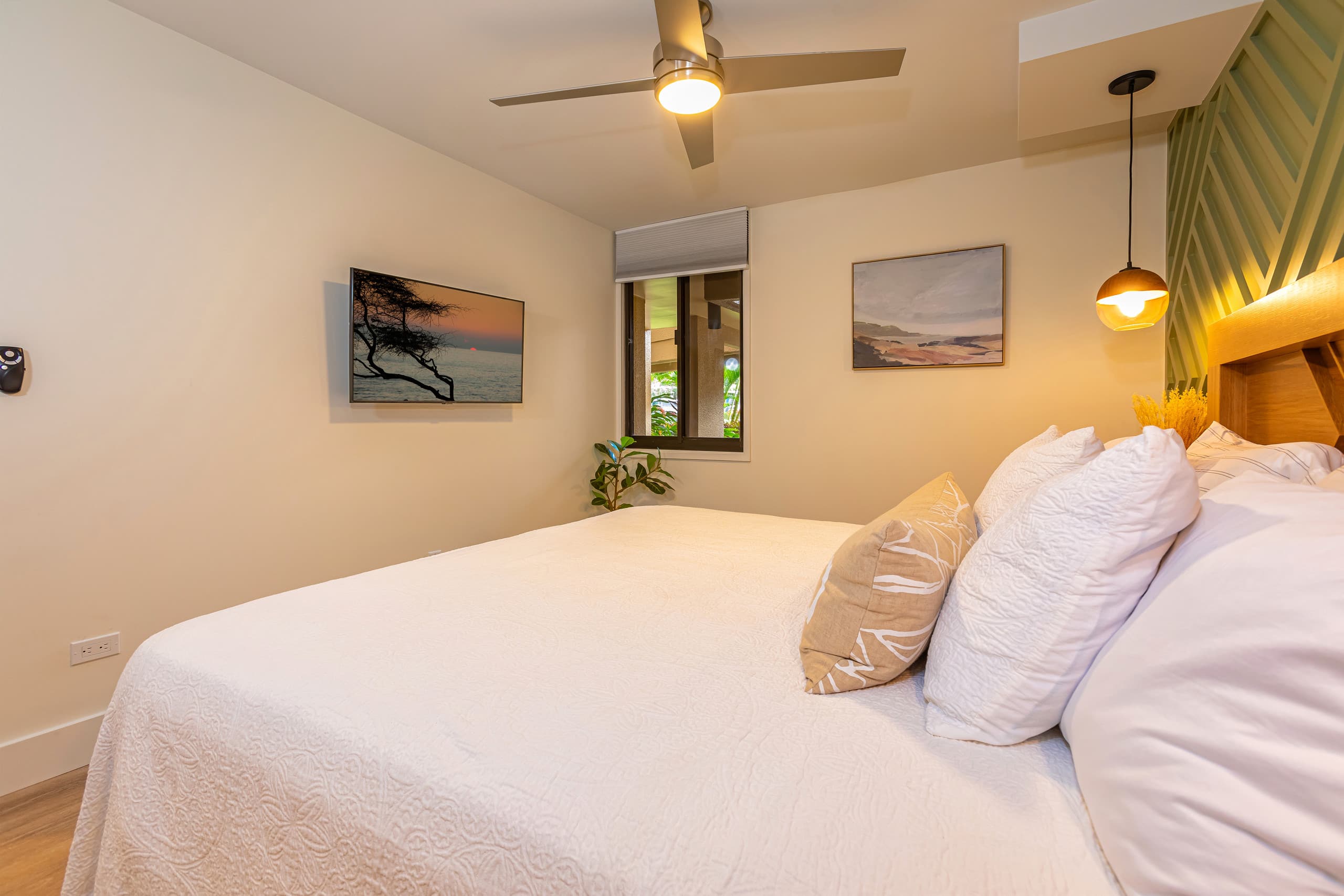 Condo in Kihei · ★4.82 · 1 bedroom · 2 beds · 2 baths - Image 9