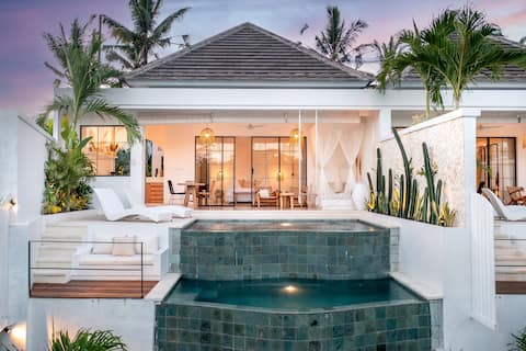 Majestic Sacred Jungle · 2 Infinity Pools · Ubud 1