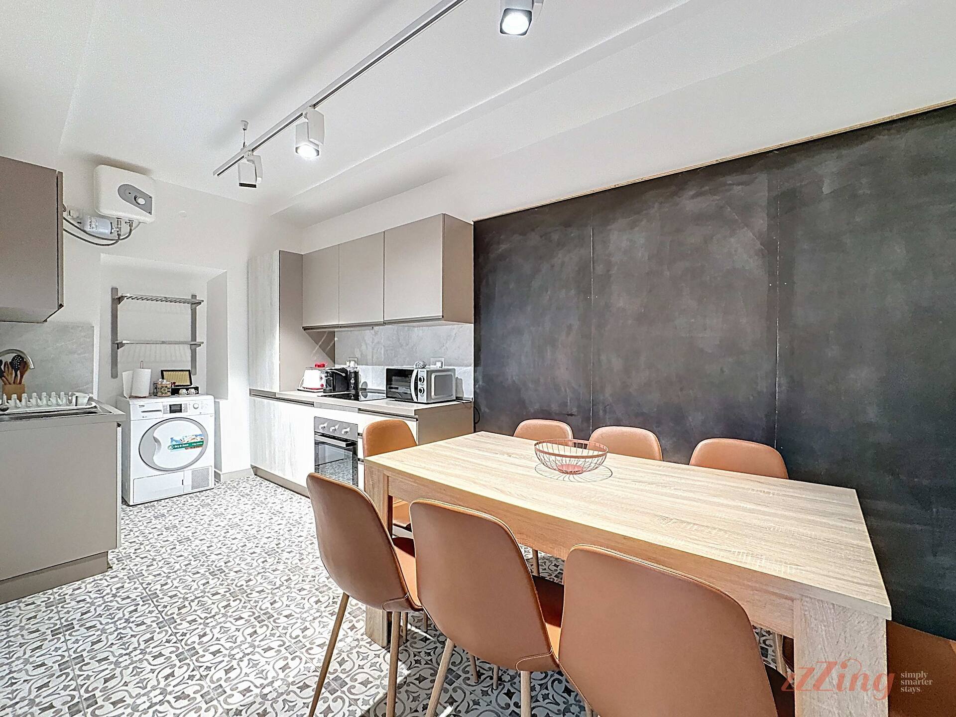 A Modern Maltese Townhouse in Siggiewi — photo 2