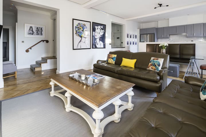 The Connaught Suite gallery image 5