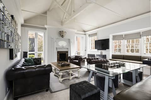 The Park Lane Penthouse