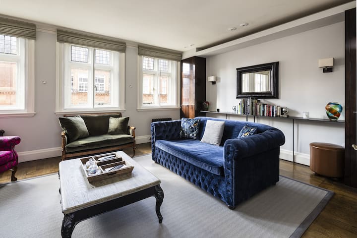 The Grosvenor Square Penthouse gallery image 5