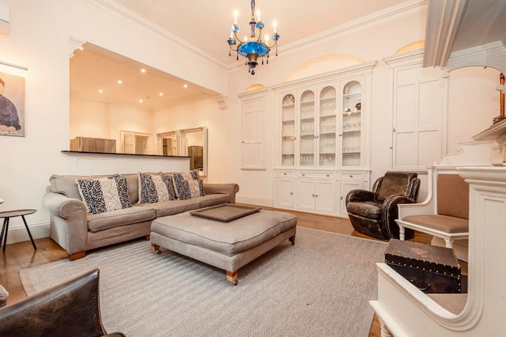 The Mayfair Rectory gallery image 5