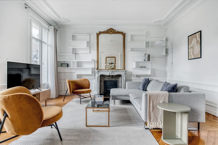 Blueground | Ternes, Furnished, Balcony - Paris