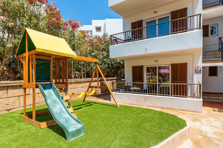 Gran Sol Family 4 gallery image 2