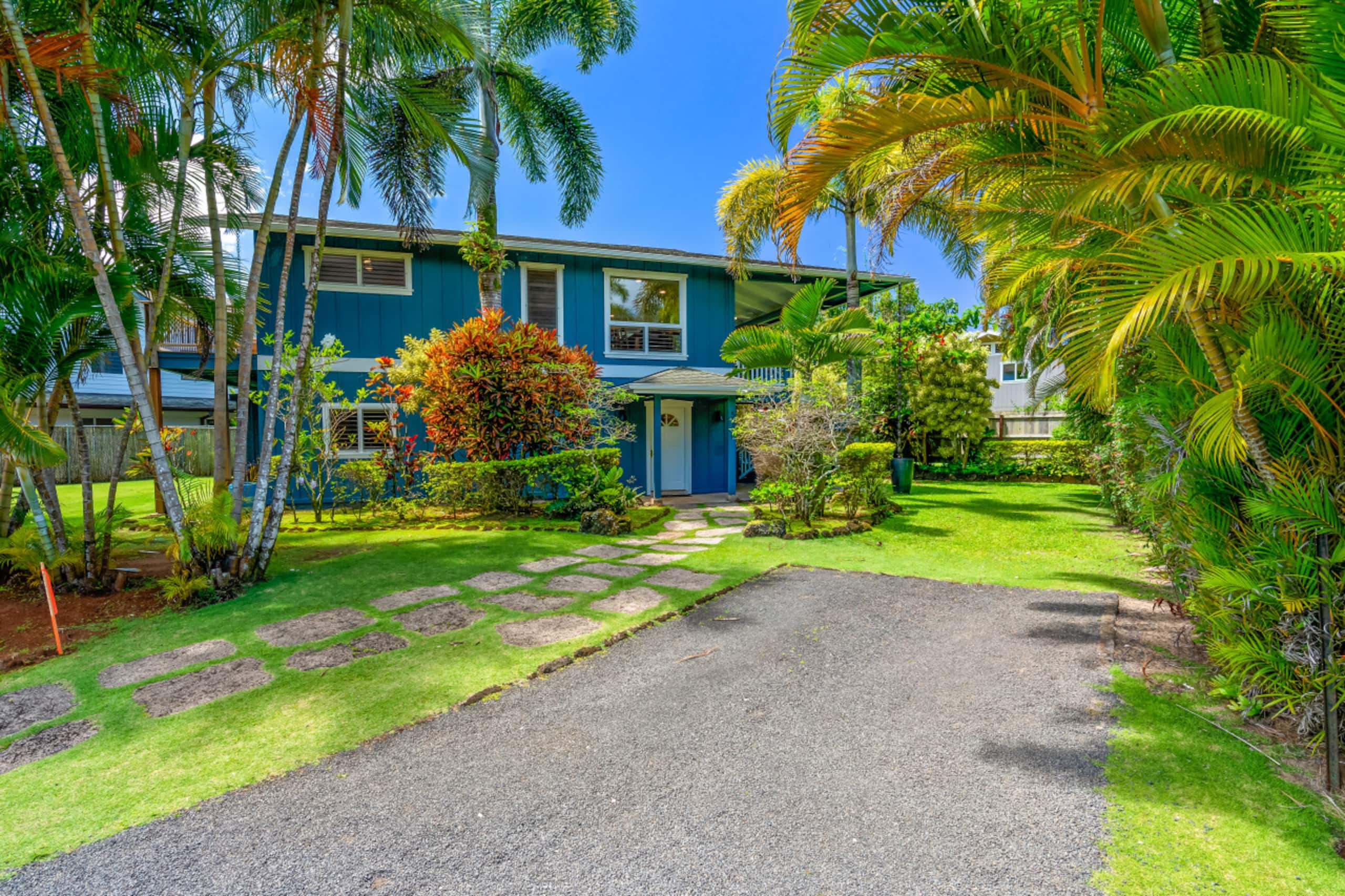 Home in Hanalei · ★4.9 · 5 bedrooms · 8 beds · 4 baths - Image 22