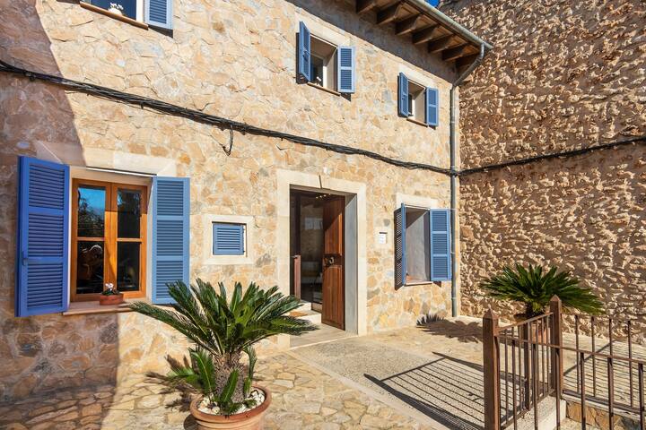 ⁨Holidayfincas-Sineu S.L.⁩ managed Airbnb listing 2