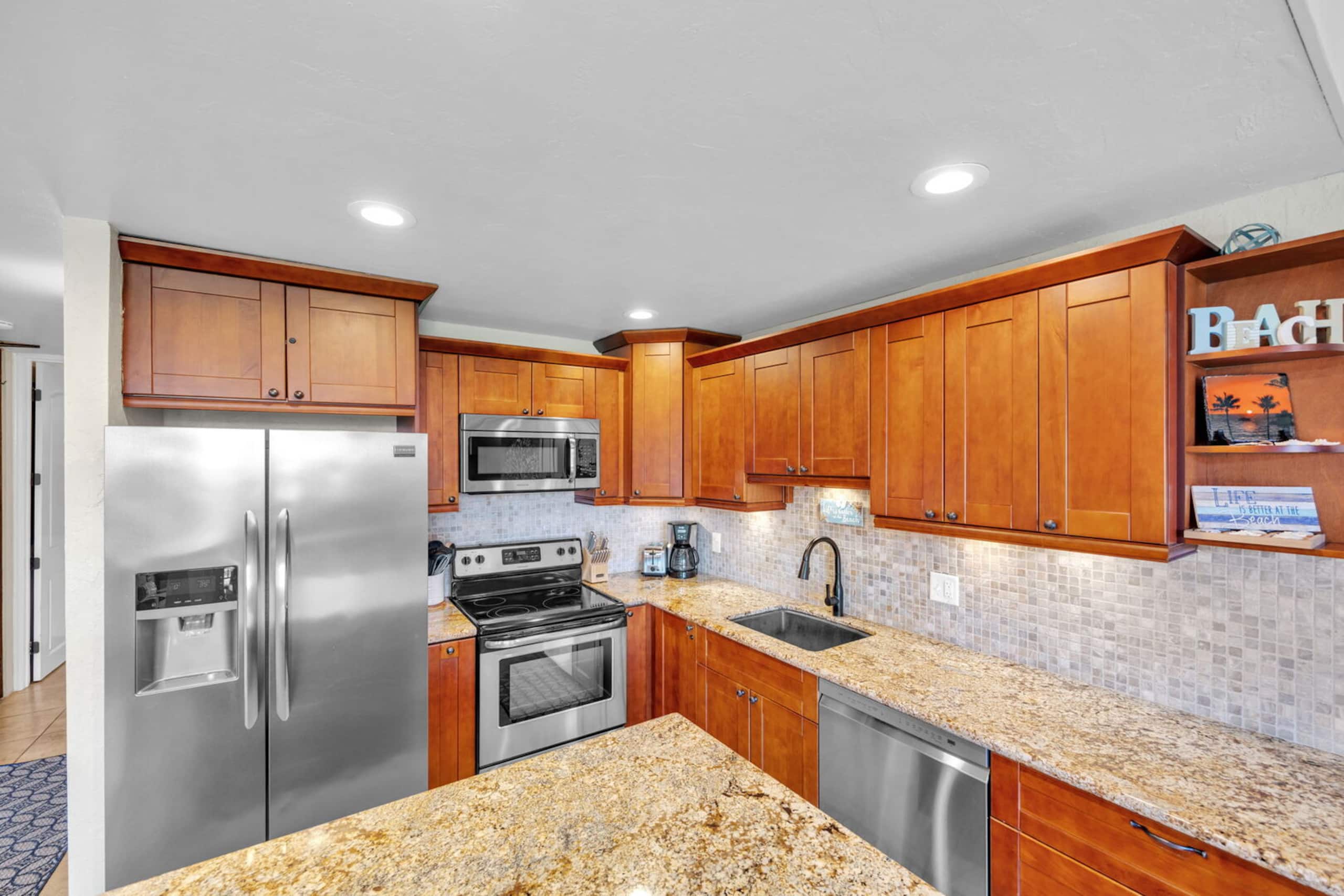 Condo in Kihei · ★4.78 · 2 bedrooms · 4 beds · 2 baths - Image 10