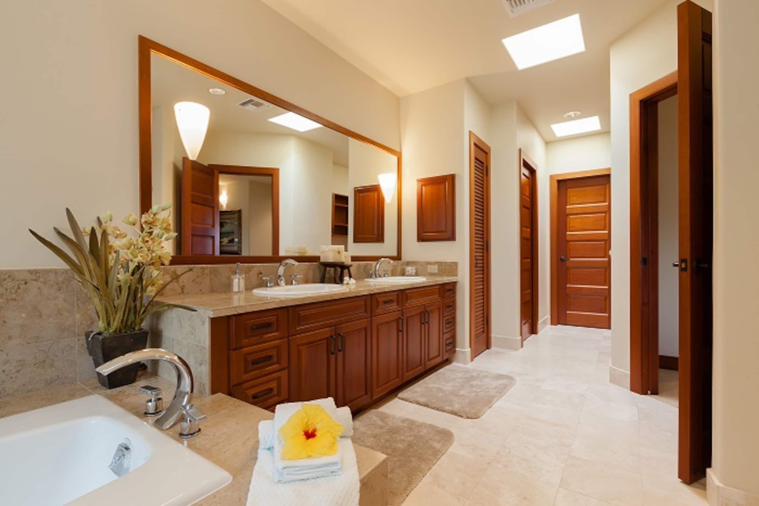 Townhouse in Waimea · ★4.78 · 3 bedrooms · 5 beds · 3.5 shared baths - Image 16