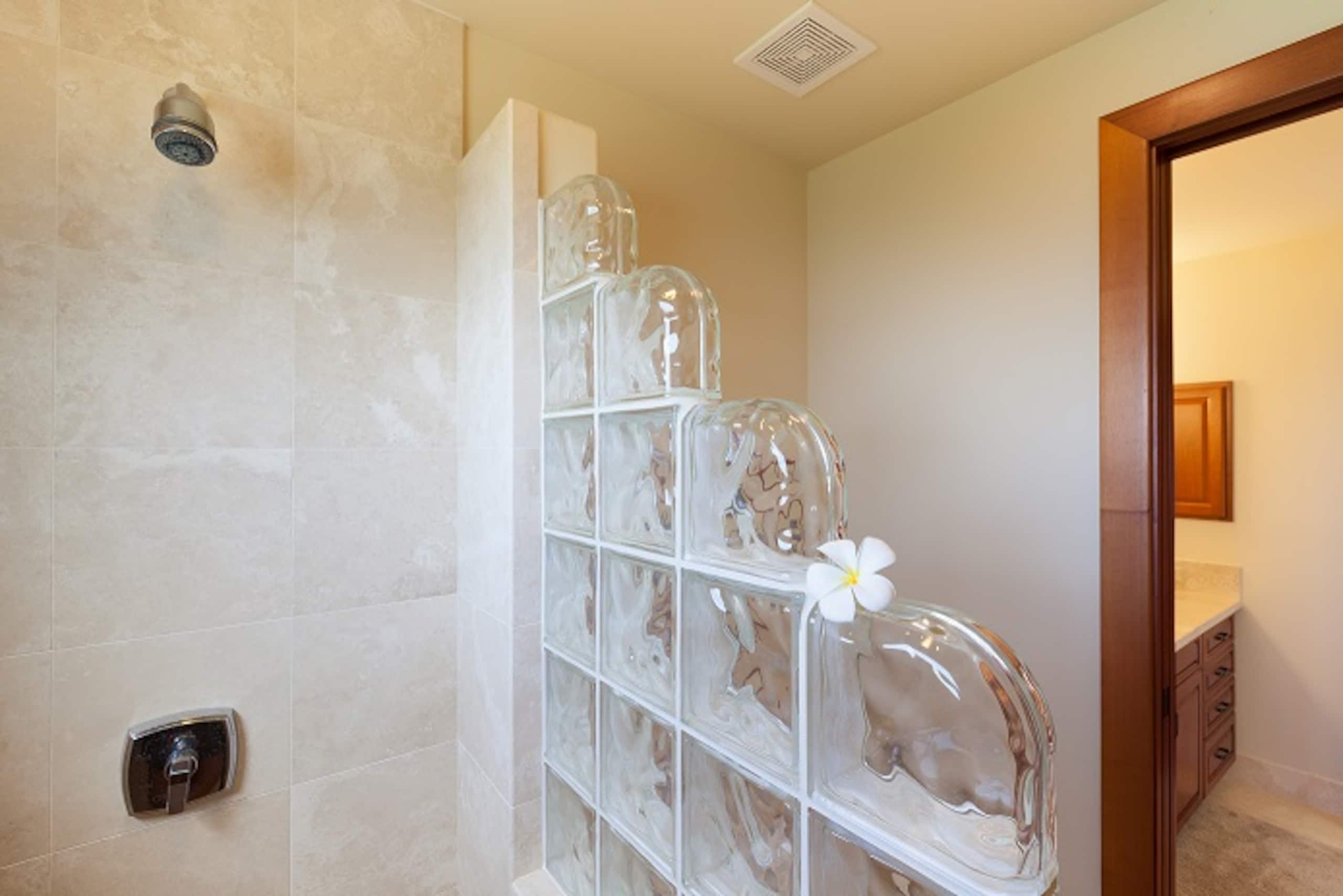 Townhouse in Waimea · ★4.78 · 3 bedrooms · 5 beds · 3.5 shared baths - Image 33