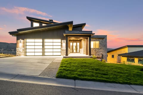 Deer Valley East | Ski | Yoga | Game Room | Luxury