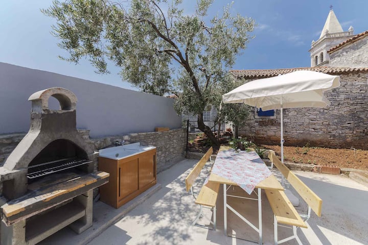 Maison De Vacances Avec Barbecue Et Terrasse - Ližnjan