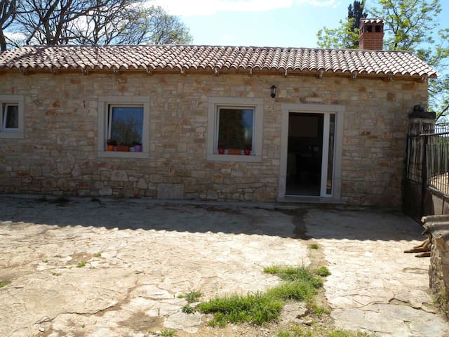 ⁨Drazenka - Holidayhome.Net (057)⁩ managed Airbnb listing 3