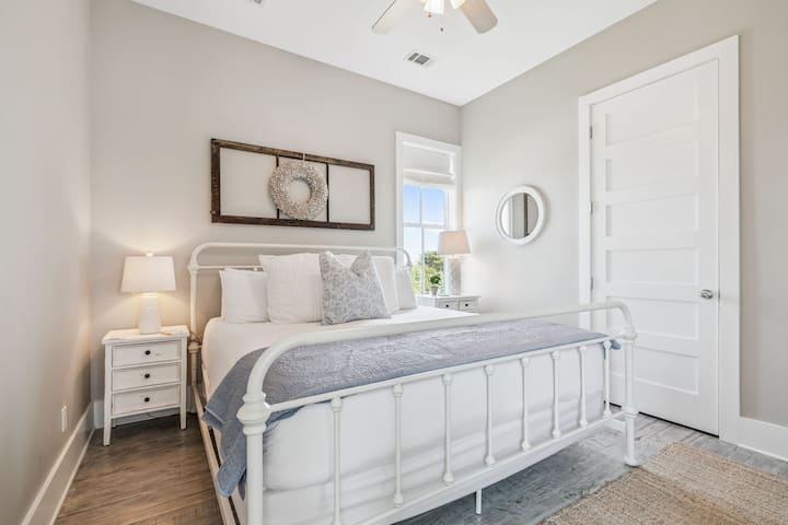 3F King Guest Bedroom