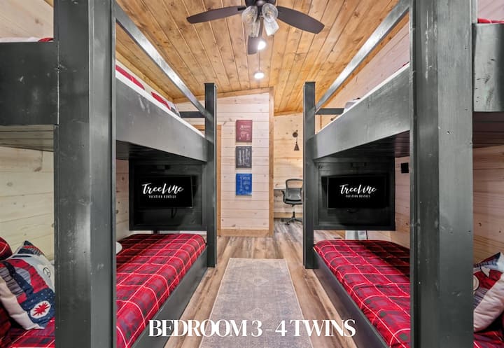 Dhoma e gjumit 3: Katër krevate dopio në stilin e personalizuar të krevatit, të përsosur për fëmijët ose grupet.