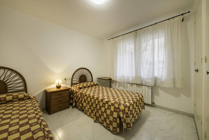 Centrally located apartment in Platja d’Aro gallery image 5