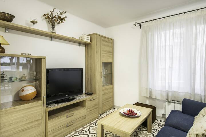 Centrally located apartment in Platja d’Aro gallery image 4