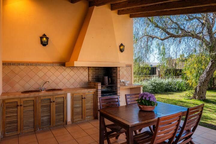 Villa Copinya Blanca gallery image 5