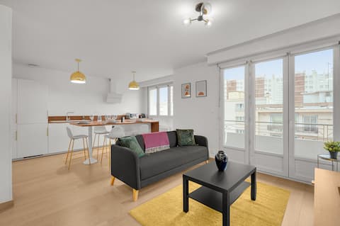 Annonce Airbnb populaire: The Synopsis - Nice T3 with garage à Croix De Pierre / Route D'espagne