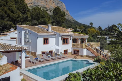 Airbnb con mejor rendimiento: Casa Cora - Tranquillity and luxury combine en Xàbia / Jávea