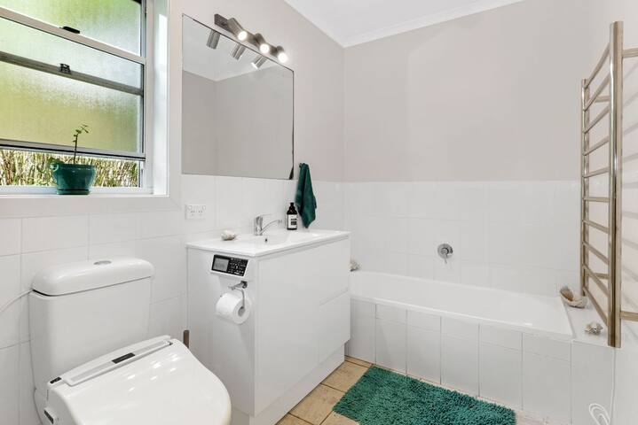 1/38 Boronia St gallery image 5