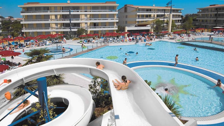 Appartement Hôtelier Avec Climatisation Et Balcon - Bibione