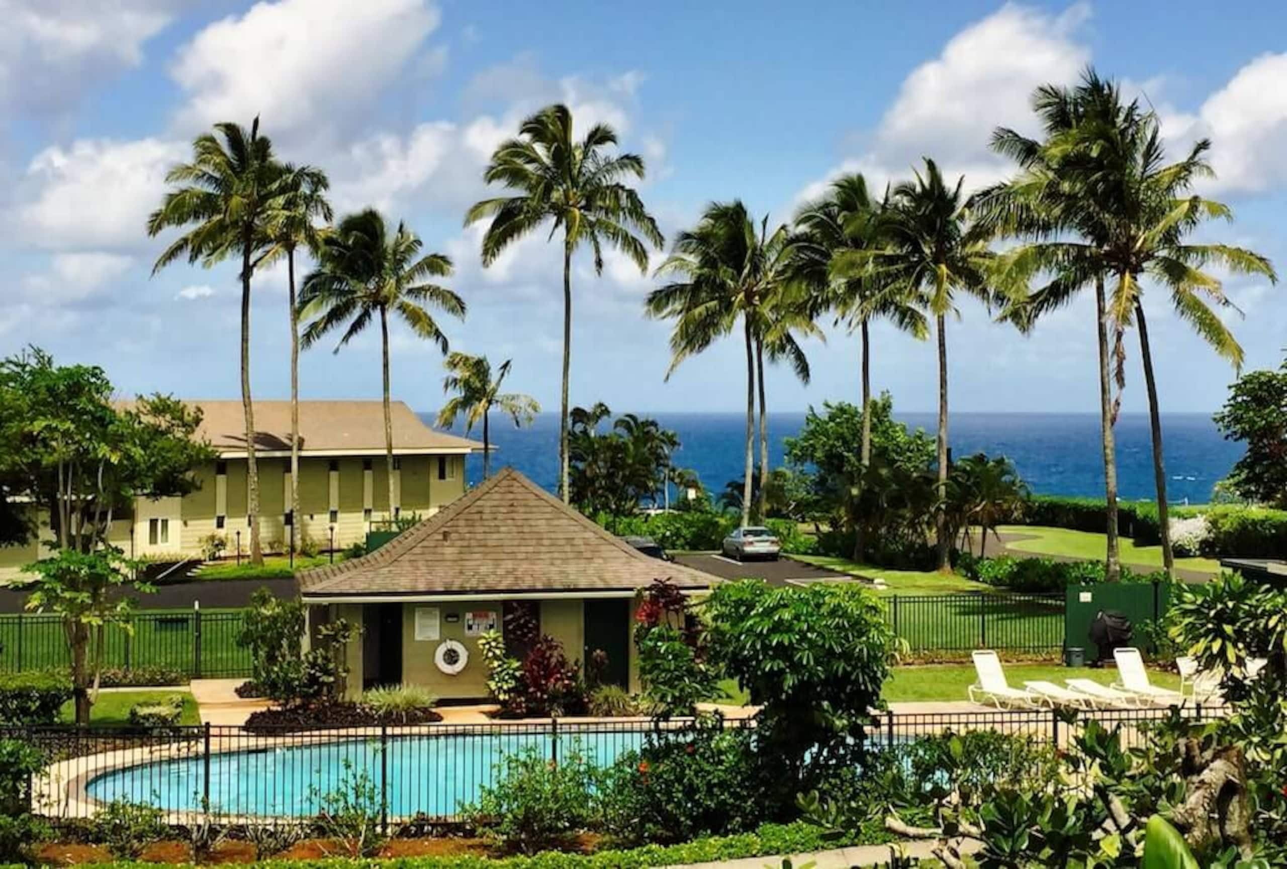 Condo in Princeville · ★4.94 · 2 bedrooms · 2 beds · 2 baths - Image 36
