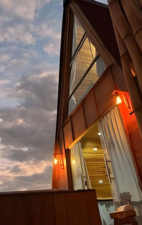 Cabana Valley: Romantic Getaway