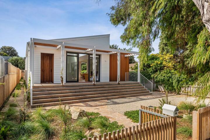 Gorgeous George Barwon Heads