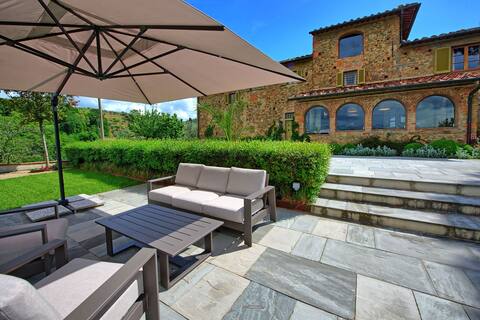 Villa Bellostare – Deluxe holiday villa with priva