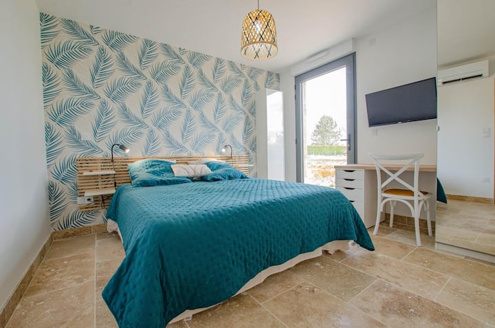 1ère chambre du rez-de-chaussée.