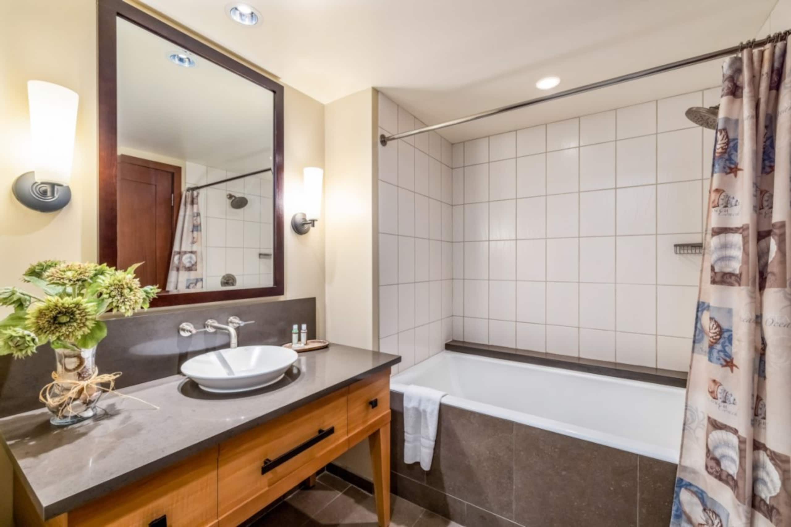 Condo in Kapolei · ★5.0 · 2 bedrooms · 4 beds · 2 private baths - Image 22