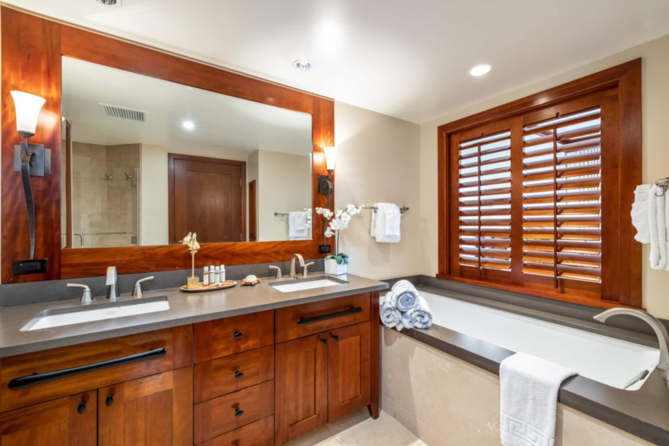 Condo in Kapolei · ★5.0 · 2 bedrooms · 4 beds · 2 private baths - Image 21