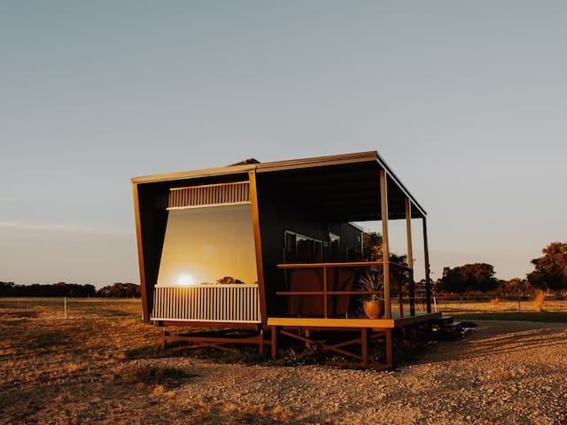Heyscape managed Airbnb listing 3