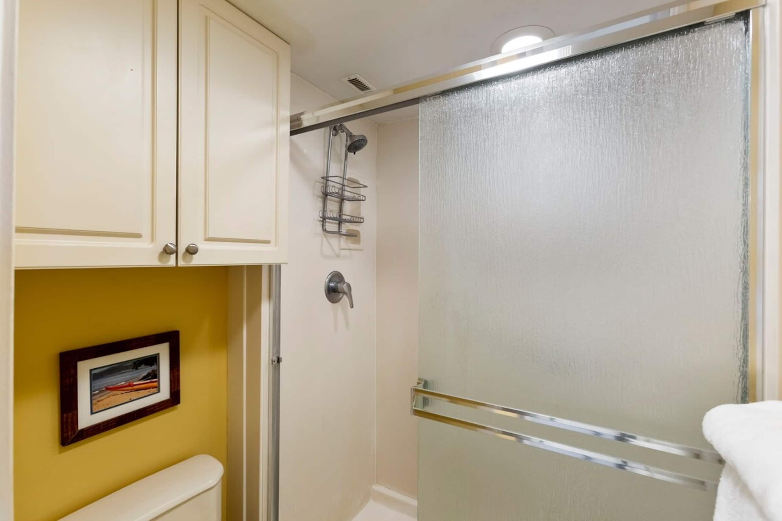 Condo in Kihei · ★4.93 · 1 bedroom · 2 beds · 1 private bath - Image 32